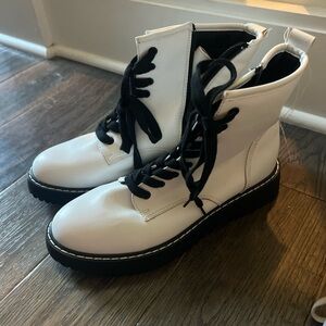 Women's White Lace-Up Boots